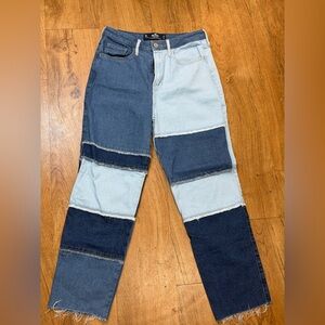 Hollister Ultra High Rise Vintage Straight Patchwork Jeans W27